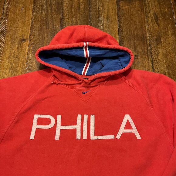PHILA Red Hoodie - Picture 3 of 10